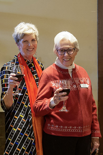2022-12_holiday_party_susan-joanne-rife